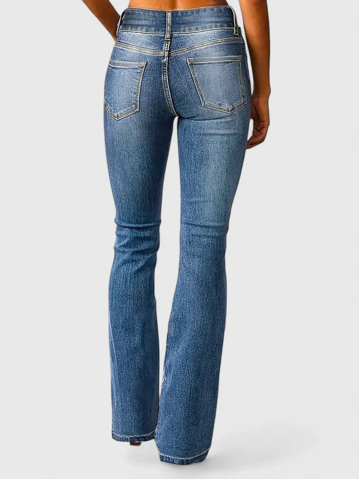 The Auryzelle Jean