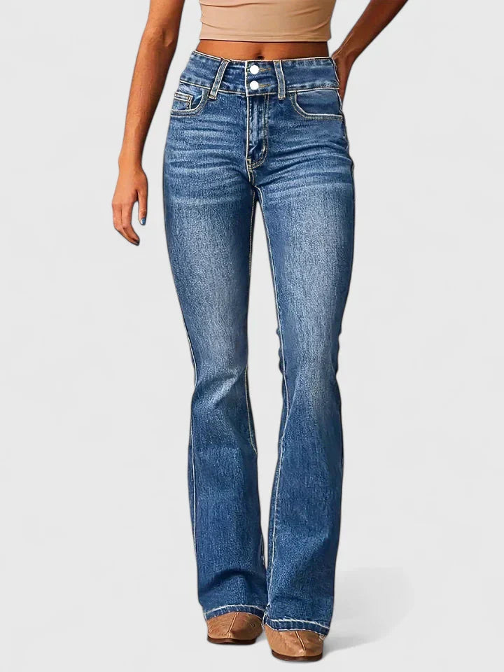 The Auryzelle Jean